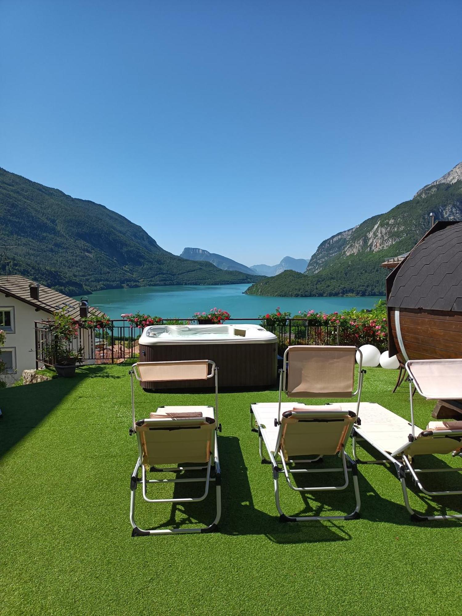 Hotel Florida Molveno Exteriör bild